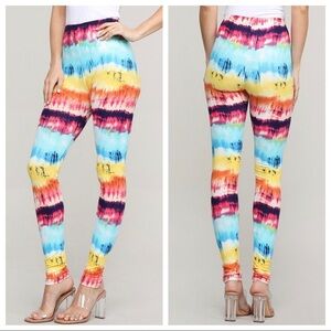 🛍NEW! Multicolor Leggings!